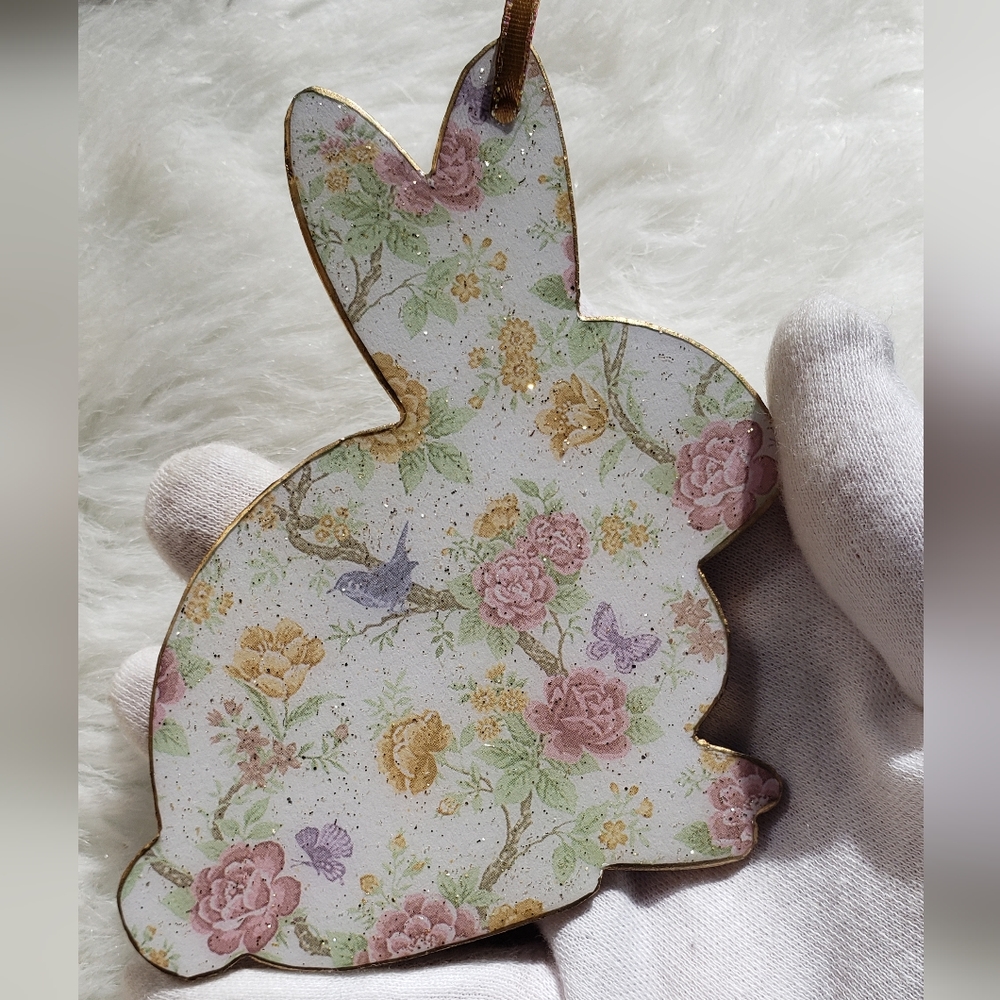 Handmade Spring Bliss Bunny Decor Accessory - Picture 3 of 9